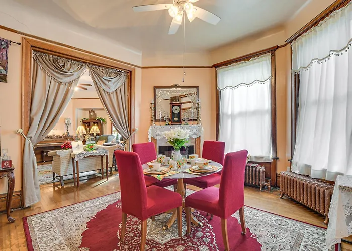 Victorian Mansion In Garfield Park *